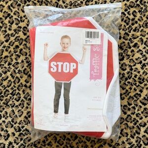 STOP sign costume (child OS) (NWT)